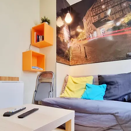 Splendide Centre アパート